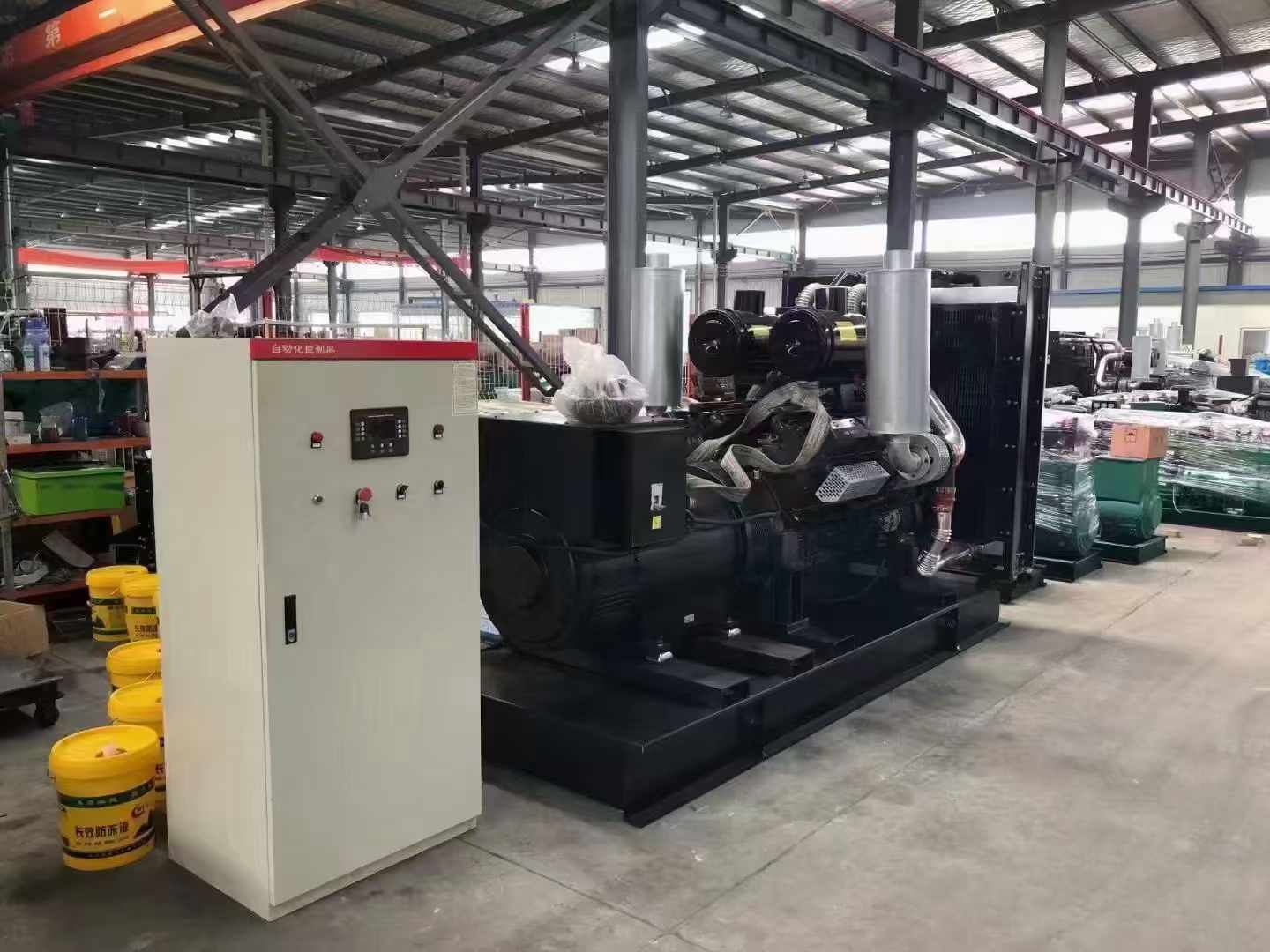 科尔沁右翼中发电机2000kVA 负载需要多大的电缆？