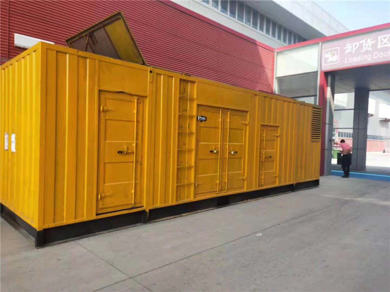 科尔沁右翼中国内外发电机组租赁合同在明确设备维护责任方面有哪些不同做法？
